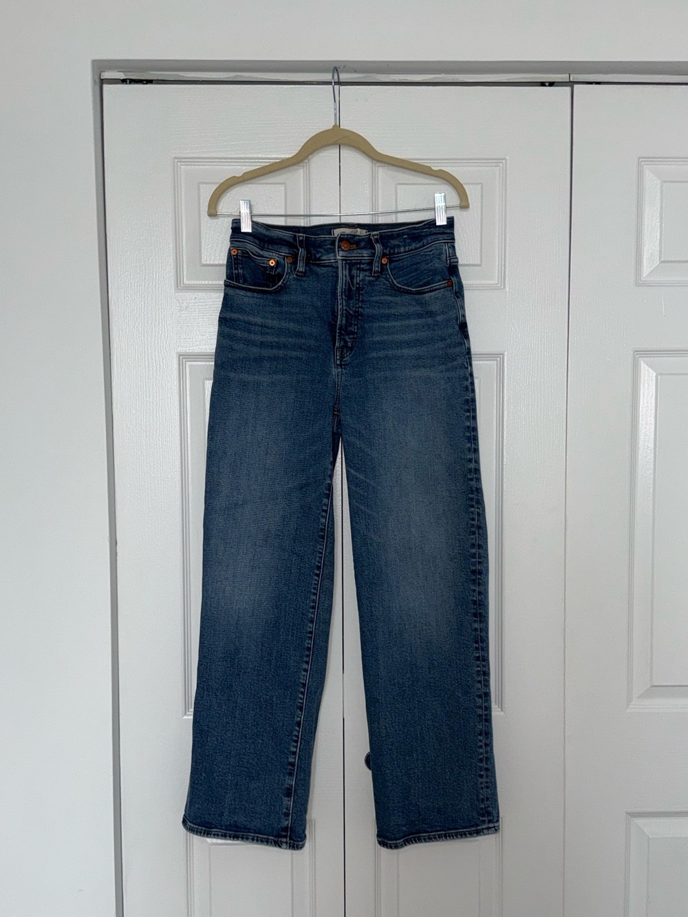Madewell Straight-Leg Jeans in Indigo Wash